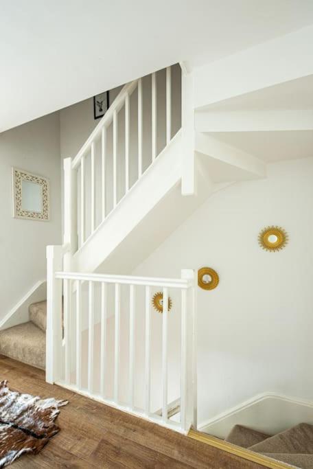 Roseberry Cottage - Lower Mill Estate Somerford Keynes Buitenkant foto