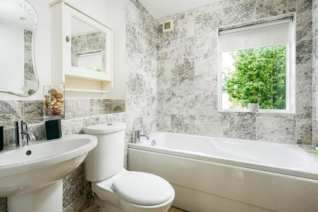 Roseberry Cottage - Lower Mill Estate Somerford Keynes Buitenkant foto